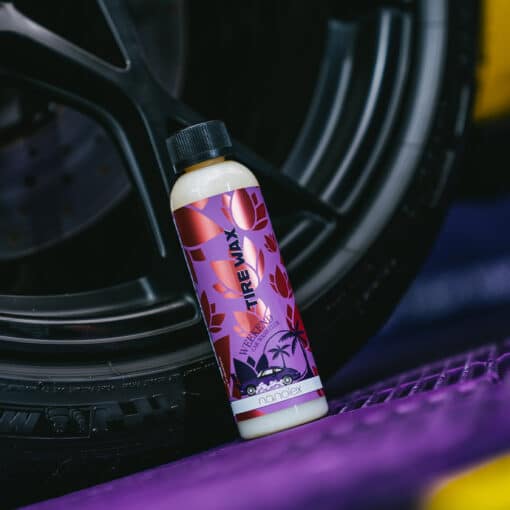 Nanolex WCWC Tire Wax Action 2